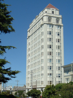 2500 Steiner Street #5