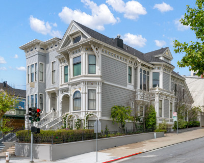 2700 California Street